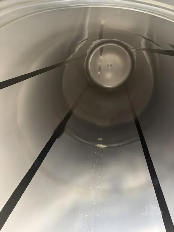 2005 Walker 5200 Gal